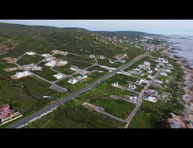 300M² VACANT LAND FOR SALE IN ST HELENA VIEWS